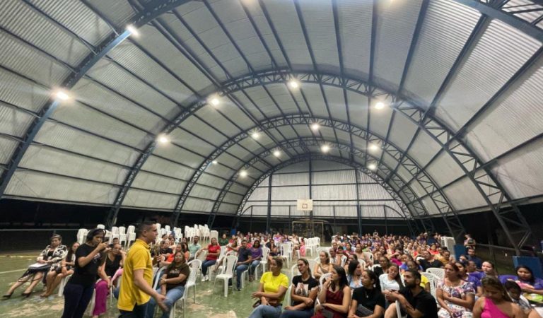 SÃO BENTO: Palestra de Bruno Assumpção sobre educação reúne pais, alunos e comunidade