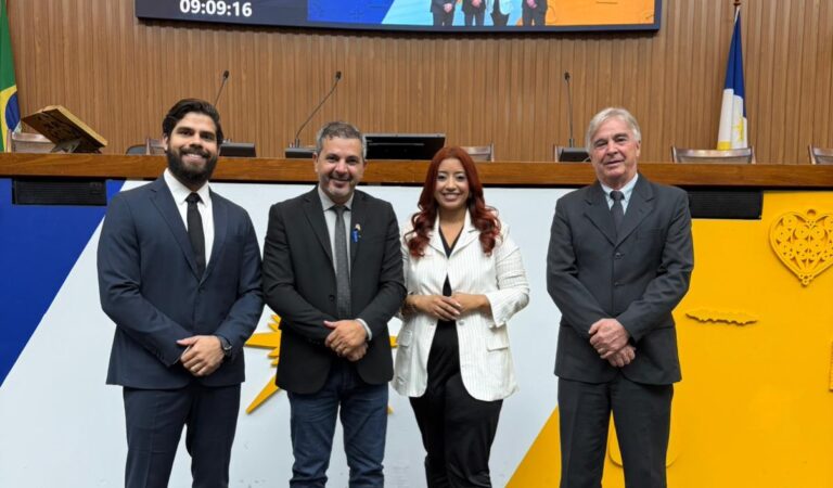 Wiston Gomes entrega Títulos de Cidadão Tocantinense e Benemérito a empresários que contribuem para o desenvolvimento do Estado