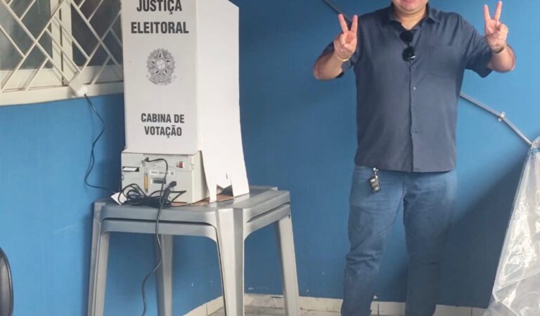 BICO DO PAPAGAIO: Saimon Lima de Britto é reeleito Diretor Regional do SISEPE