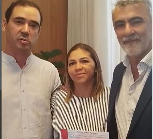ARAGUATINS: Após “flertar” com grupo de Laurez, Wesla Pereira se filia ao MDB e confirma apoio à chapa Vicentinho/Amélio