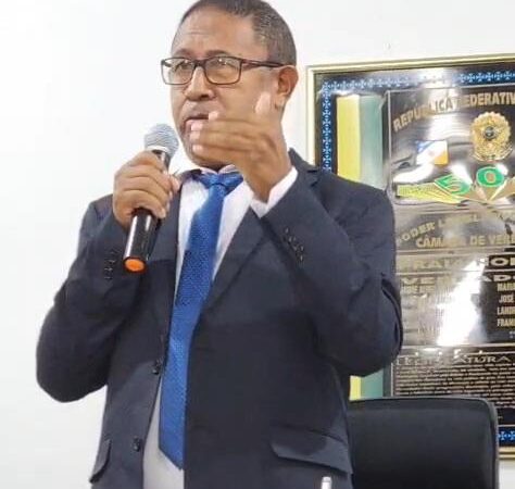 Vice-prefeito assume interinamente Prefeitura de Praia Norte após afastamento judicial de Bruna do Ho-Che-Min