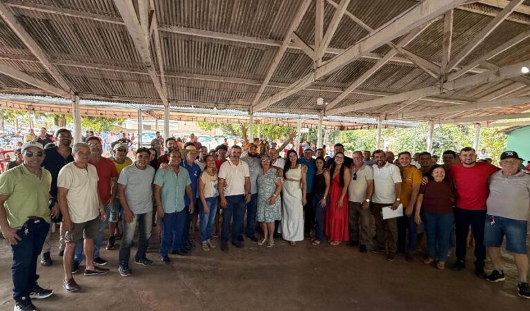 ANANÁS: Ao lado de Robson do Zé Geraldo e Dr Rafael, Carlito Bacuri oficializa apoio a Wiston Gomes