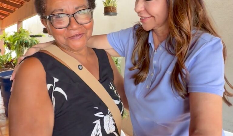“Ela enraizou aqui uma educação de qualidade”, diz professora ao reencontrar Dorinha em Porto Alegre do Tocantins