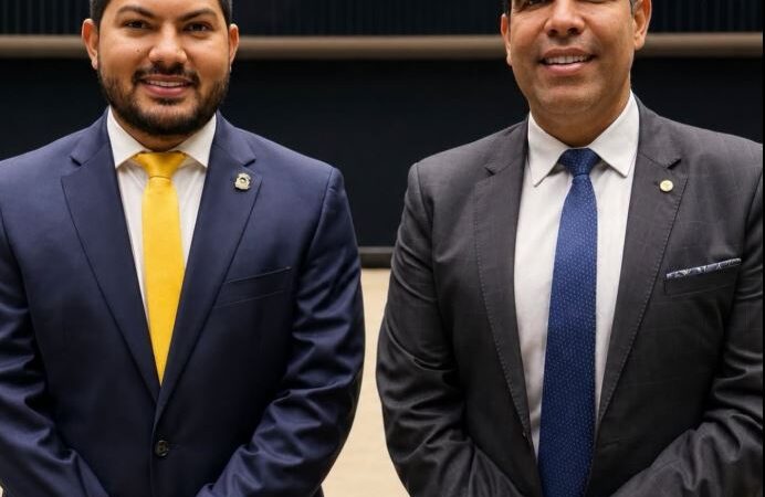 Ricardo Ayres defende protagonismo da juventude e aponta Atos Gomes como nome para vice de Professora Dorinha