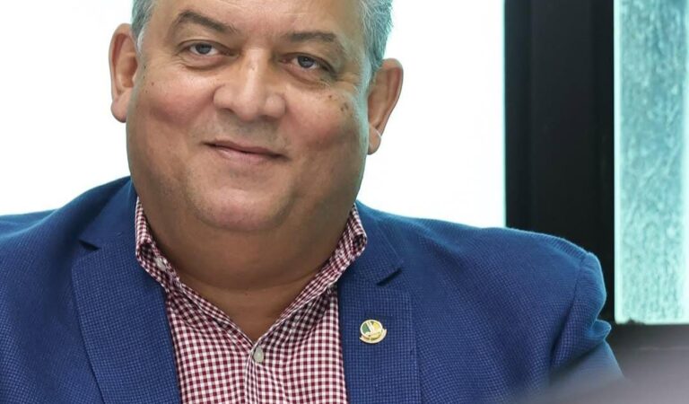 TOCANTINS: Eduardo Gomes lidera disputa pelo Senado com 36% das intenções de votos, aponta Paraná Pesquisas 
