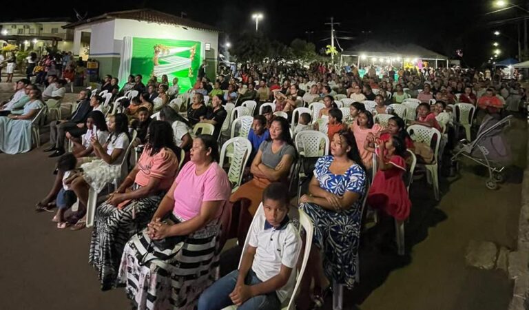 SÃO BENTO: Louvor, fé e adoração marcam mais uma edição do Dia do Evangélico
